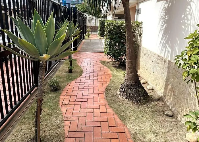 Apartamento 4 Minutos Da Praia Do Forte Cabo Frio - Ate 8 Pessoas - Garagem Coberta